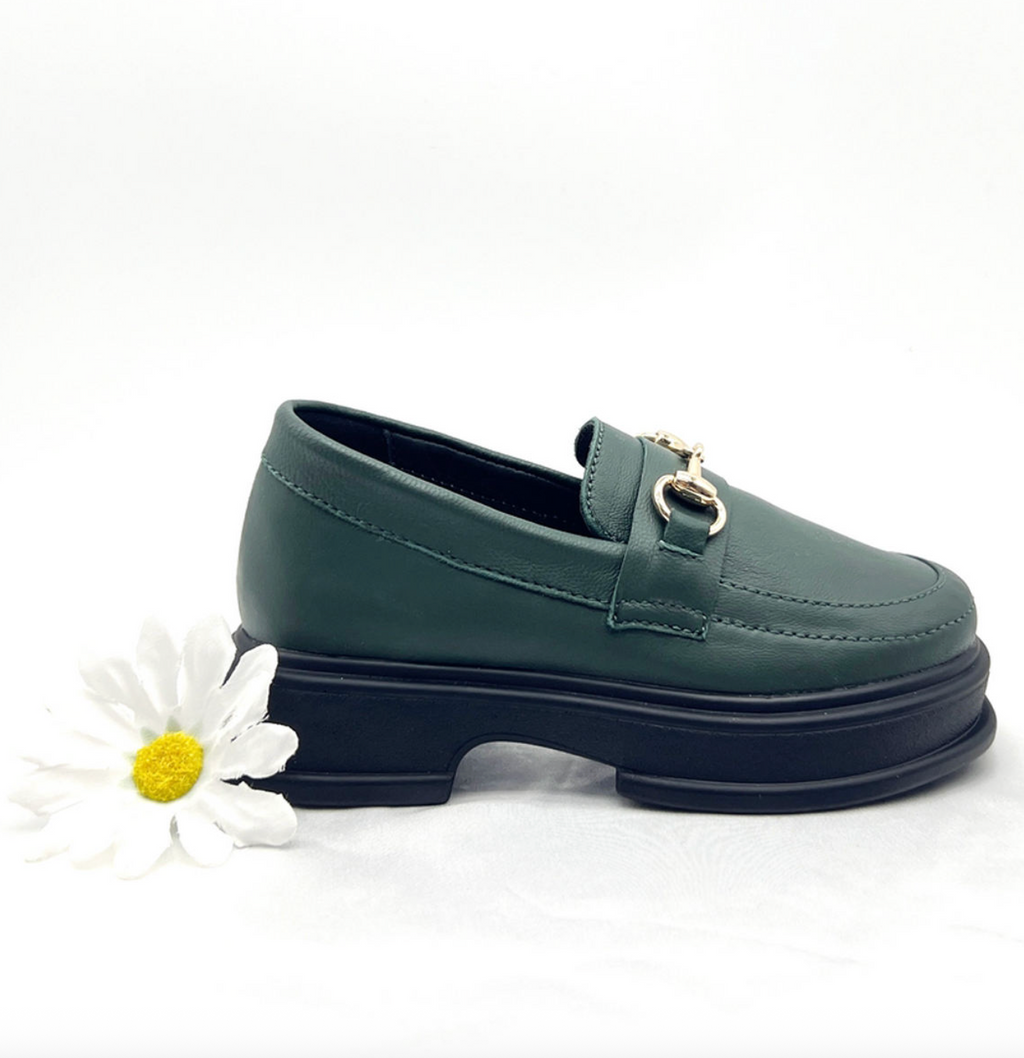 Custom Genuine Leather Kids’ Shoes – Fashionable Outdoor Sports Footwear