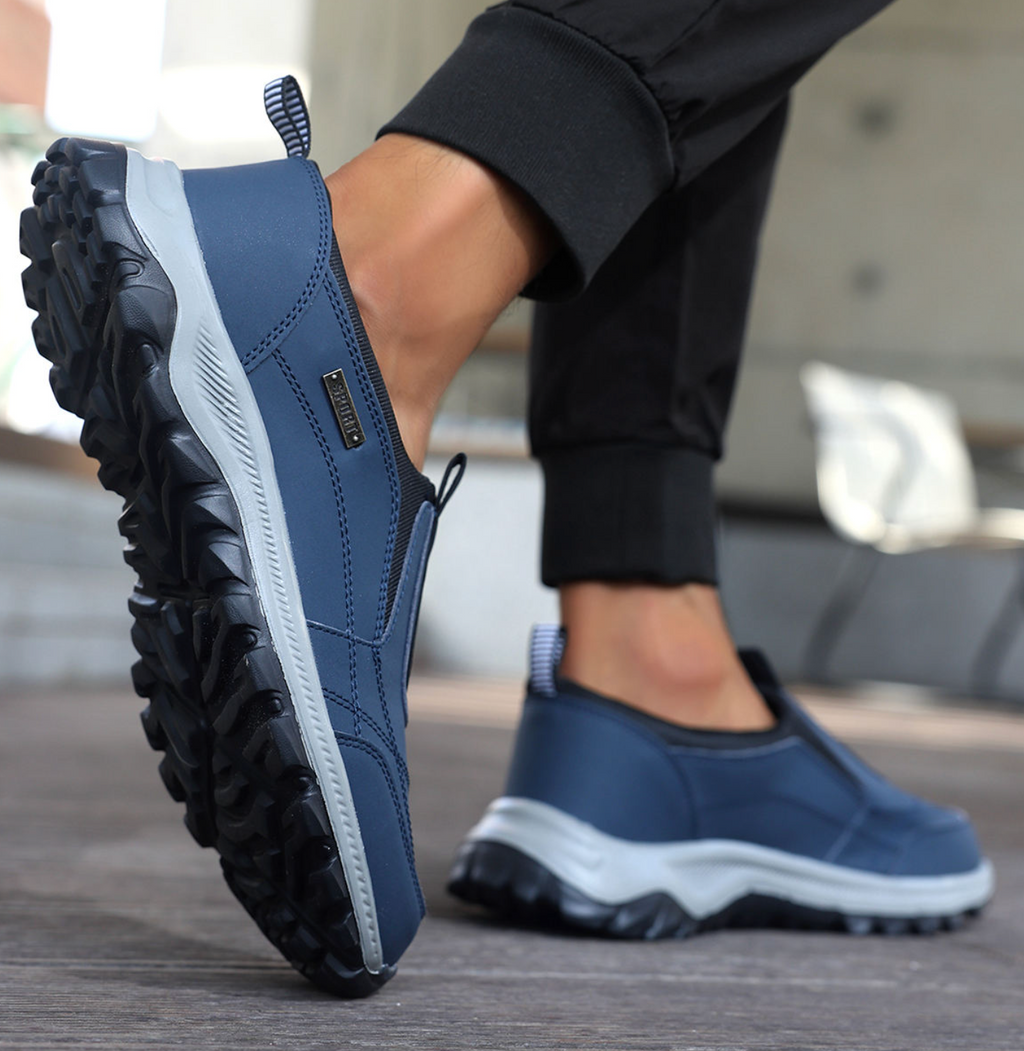 Men’s Retro Fashion Sneakers – Breathable Soft Mesh Comfort Shoes